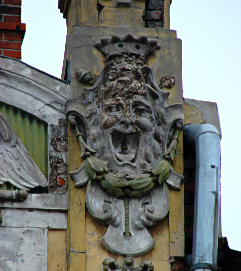 stan przed remontem - maszkaron