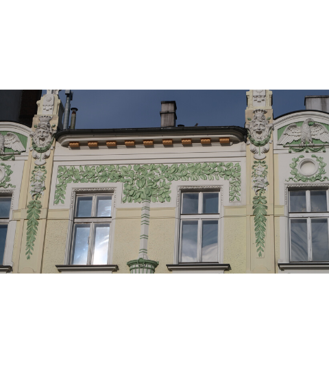 widok na odnowione piętro budynku